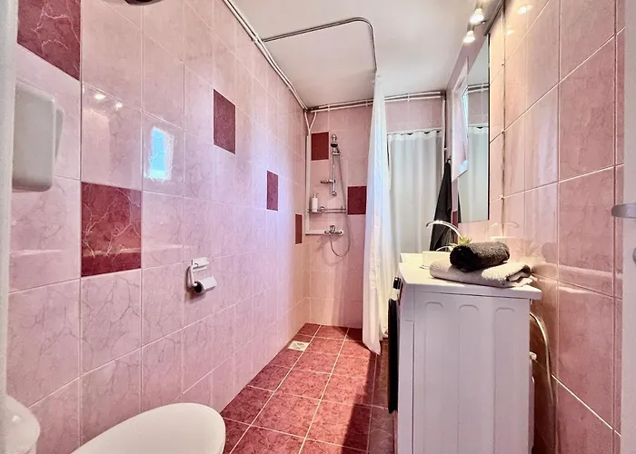 Riia Mnt.50 Apartment